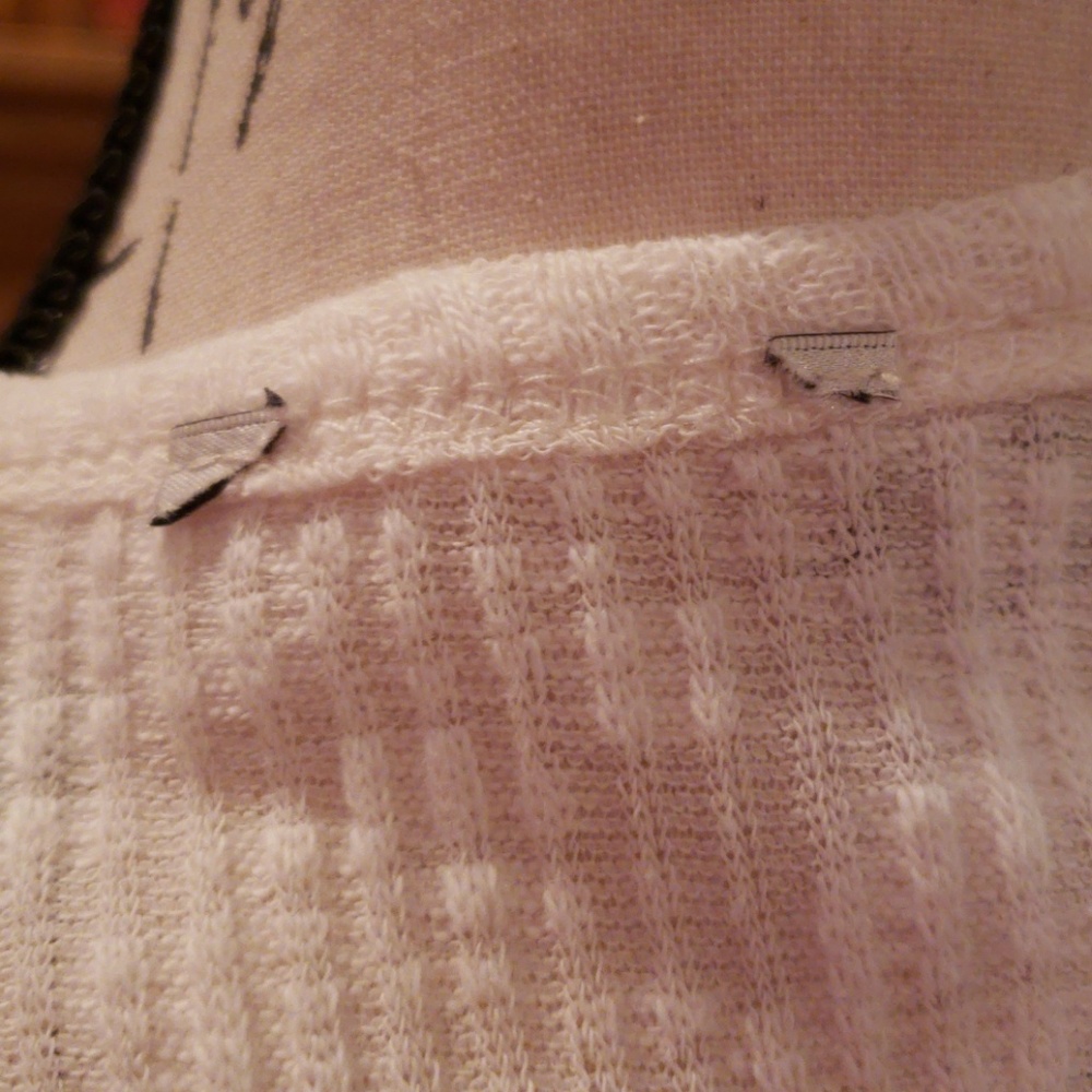 Cold Shoulder Tunic - Picture 7 of 7